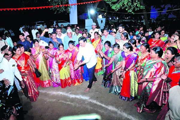మా హయాంలోనే అభివృద్ధి