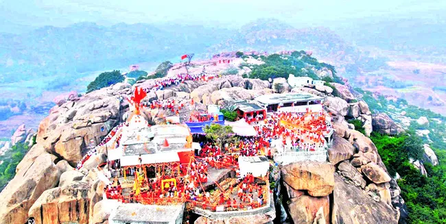 అంజనాద్రి బెట్టకు  కొత్త రూపు: సీఎం  