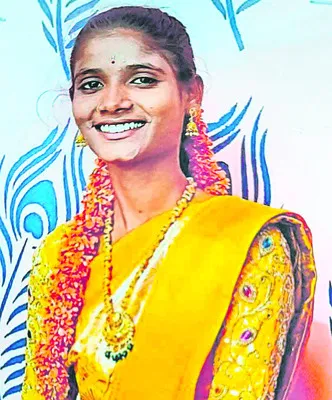 ఇంటి నుంచి వెళ్లి యువతి అదృశ్యం