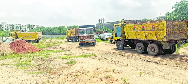 గణేశ్‌ లడ్డూల చోరీ..  ఇన్‌స్టాలో పోస్ట్‌! 