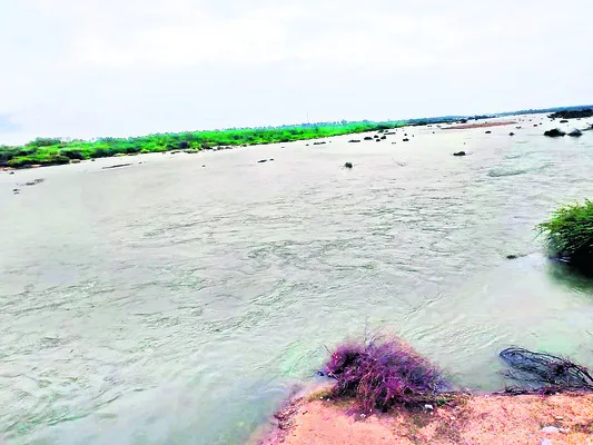 పెరిగిన నీటి ప్రవాహం