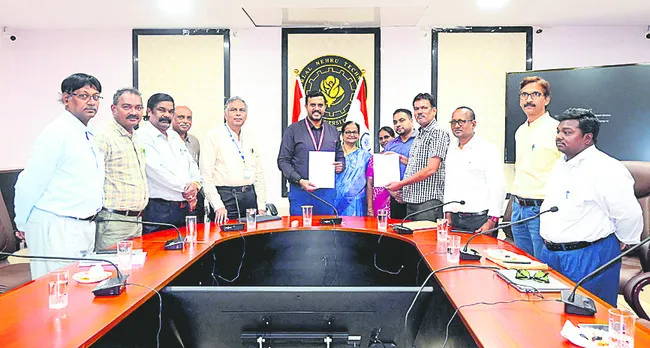 నాస్కామ్తో జేఎన్టీయూకే ఒప్పందం