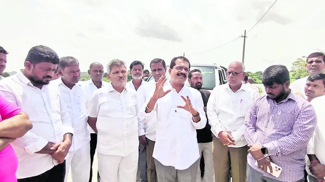 పేట–కొడంగల్ ఎత్తిపోతలకు వ్యతిరేకం కాదు