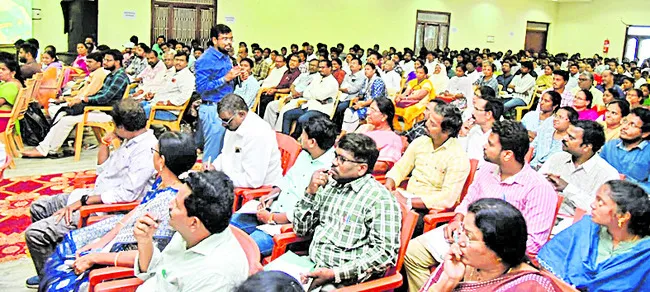తప్పుల్లేని భూ రికార్డులే లక్ష్యం