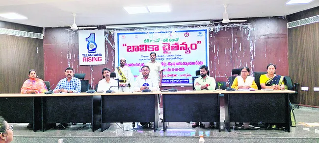 సాహసంతో జీవిద్దాం.. 
