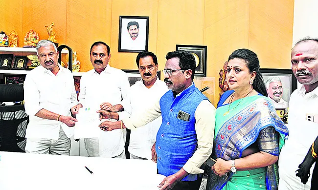 11న వైఎస్సార్సీపీ ఎస్సీ విభాగం సమావేశం