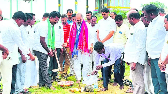 బతుకమ