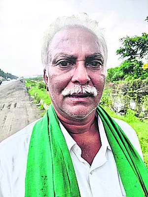 కమిషనర్‌కు వినతి ఇస్తే.. సమాధానమే లేదు 
