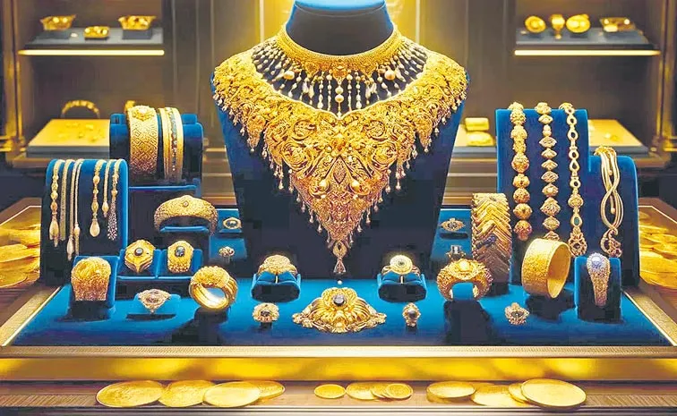 Gold and silver prices rally, futures hit lifetime highs on MCX