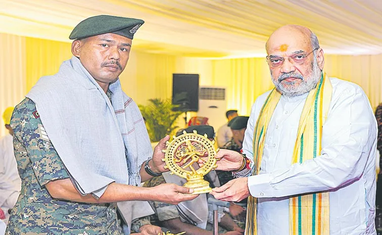 Amit Shah felicitates jawans for successful Operation Black Forest