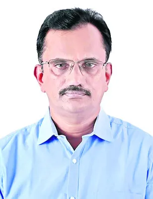 ● వ్యవసాయ కళాశాల డీన్కు..
