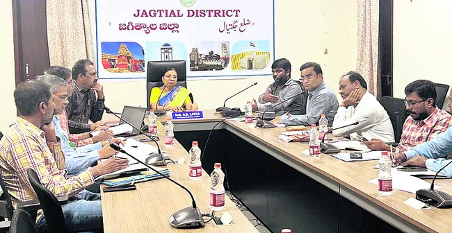 సహకార సంఘాలకు ఉజ్వల భవిష్యత్