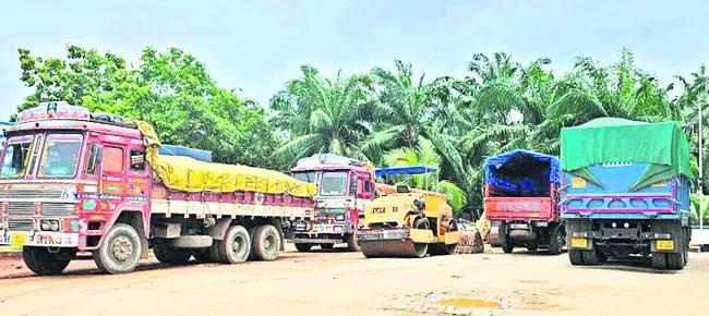 ఇసుక లారీల స్వాధీనం