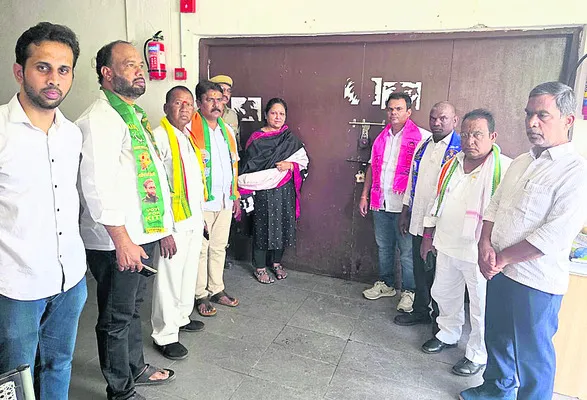 ఈవీఎం గోదాం తనిఖీ