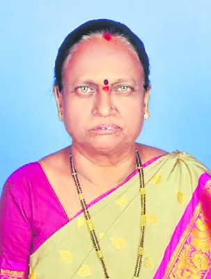 రాష్ట్ర ఉత్తమ పంతులమ్మగా రేఖ