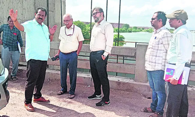 పోతిరెడ్డిపాడును పరిశీలించిన కేఆర్‌ఎంబీ చైర్మన్‌