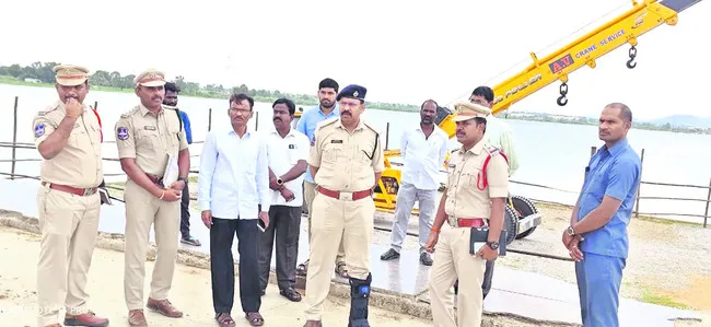 శాంతియుత వాతావరణంలో నిమజ్జనం 