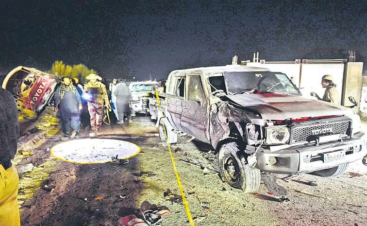 పాక్‌లో ఆత్మాహుతి  దాడి 