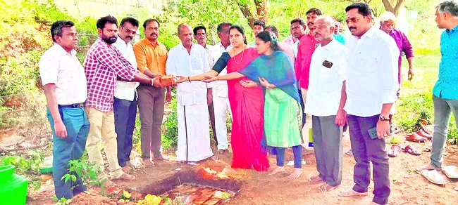 ఆడుతురైలో ఉద్రిక్తత