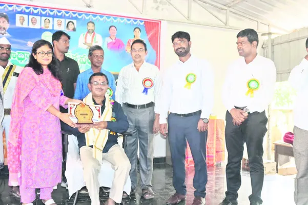 ఉపాధ్యాయులే మార్గదర్శకులు