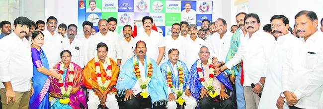 ఆదర్శనీయుడు సర్వేపల్లి