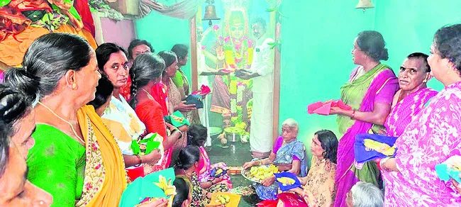 ఎంపీ మిథున్రెడ్డి విడుదల కావాలని పూజలు