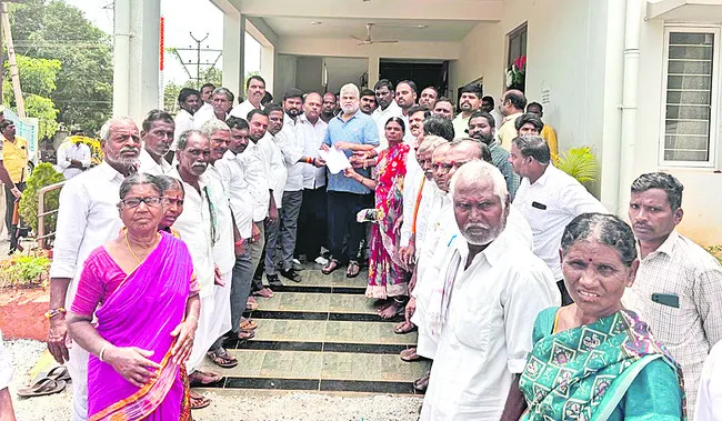 మా భూముల్లో ‘రీజినల్’ వద్దు