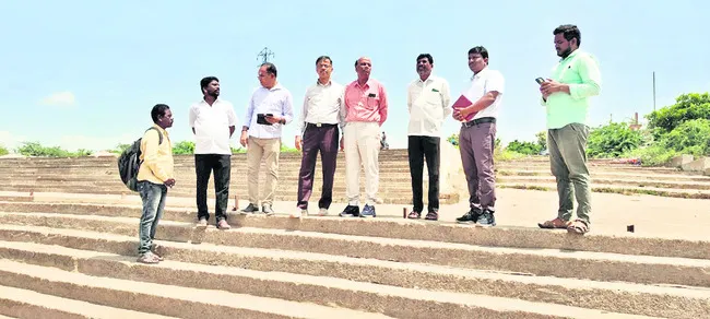 వంతెన నిర్మాణానికి స్థల పరిశీలన 