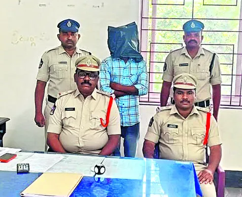 అత్యాచారం కేసులో వ్యక్తి అరెస్టు 