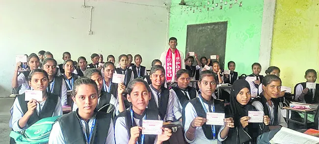 సమస్యలపై అలుపెరుగని పోరాటం
