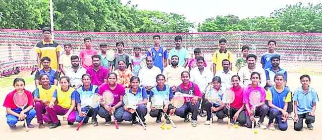 బాల్‌బ్యాడ్మింటన్‌ ఉమ్మడి జిల్లా జట్టు ఎంపిక