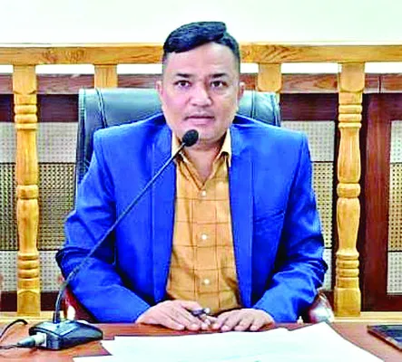 ఆస్పత్రుల్లో వైద్యుల హాజరు తప్పనిసరి 