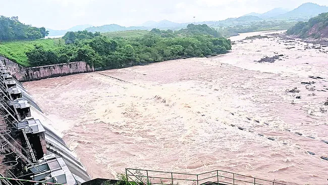 పర్ణశాల ఆలయం మూసివేత