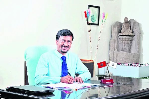 జేఎంఈటీలు మళ్లీ ఉద్యోగంలోకి.. 