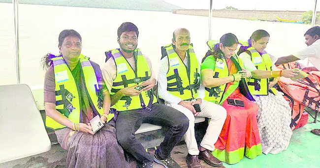 పాపికొండలను తలపిస్తున్న ‘కడెం’