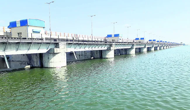 నిండుకుండలా ‘ఎల్లంపల్లి’