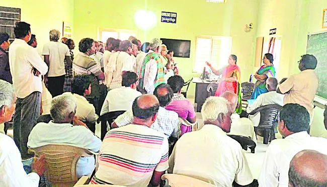 అరకొరగానే యూరియా