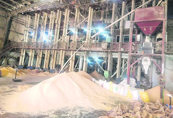 లక్ష్యం చేరని సీఎంఆర్