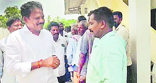 పాలకుల తీరుతో రైతులకు ఇక్కట్లు