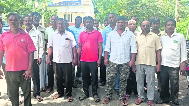 పిప్రిలో గౌడ కులస్తుల బహిష్కరణ