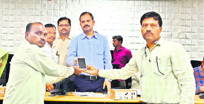 అదనంగా 16 విక్రయ కేంద్రాలు