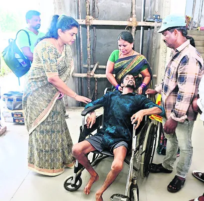 మెడికల్‌ పింఛన్‌ అందడం లేదు.. 