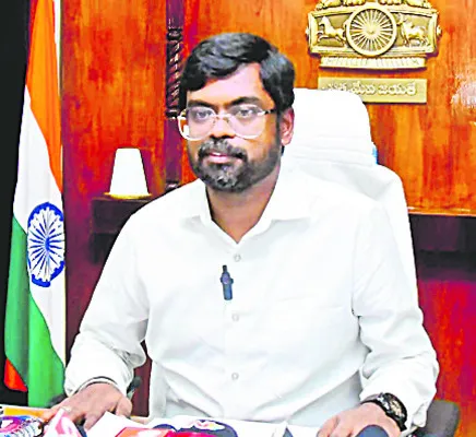 యూరియాపై ఎలాంటి ఆందోళన చెందొద్దు 