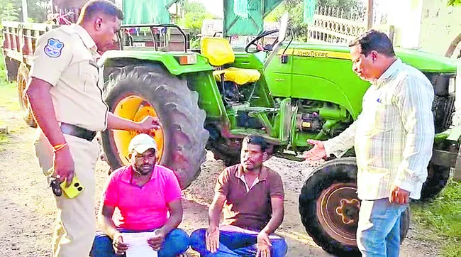 ట్రాన్స్‌ఫార్మర్‌ కోసం ఆందోళన 