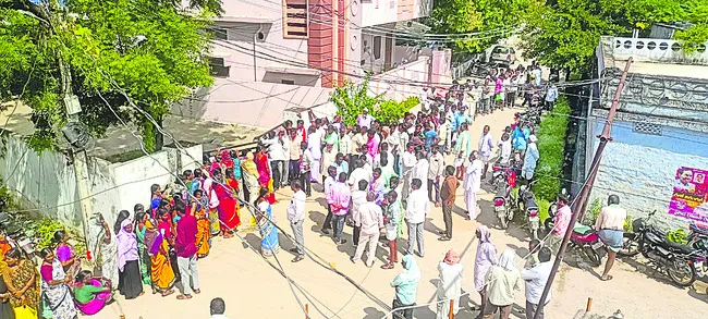 తీరని వ్యథ..!
