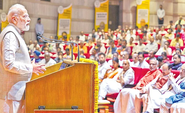 PM Narendra Modi asks NDA MPs to hold Swadeshi Mela