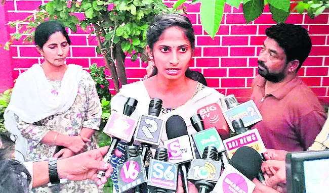 అధిక వడ్డీ ఆశచూపి మోసం..