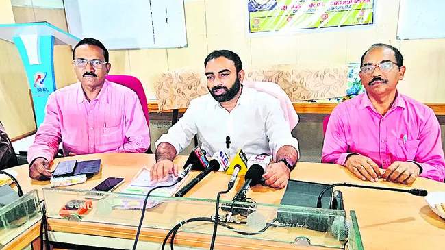 స్వదేశీ నెట్వర్క్తో నాణ్యమైన సేవలు
