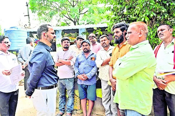 అదనపు ఉపాధ్యాయుడిని ఇస్తాం..