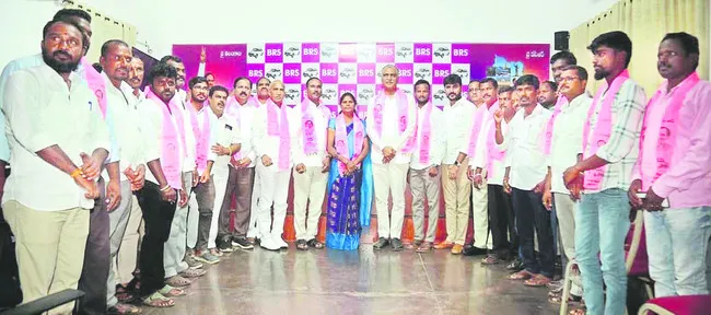 కాంగ్రెస్కు కర్రు కాల్చి వాత పెట్టుడే..